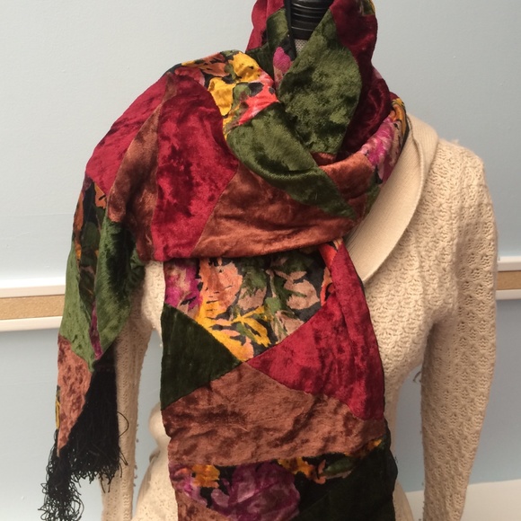 Boho-styled velvet scarf