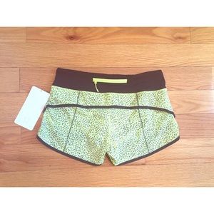 🚫SOLD🚫Lululemon Speed Shorts!