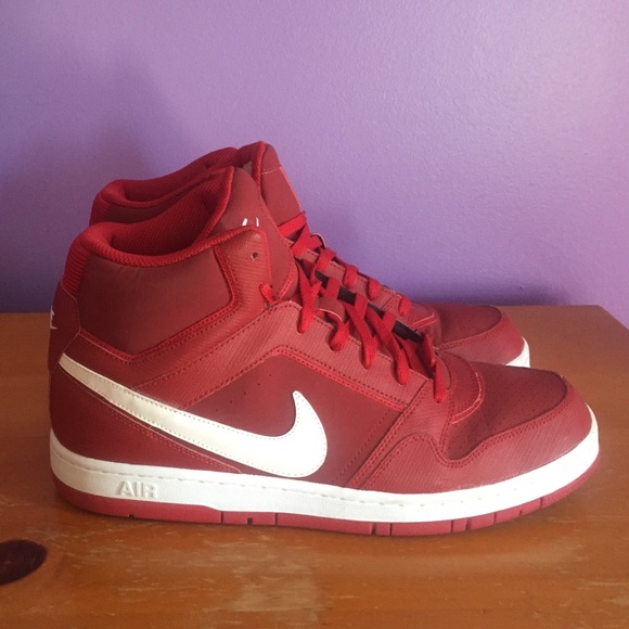 Mens 11.5 Nike air max.