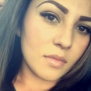 Meet your Posher, Cindy