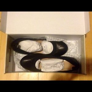 Banana Republic 'Abby' flat