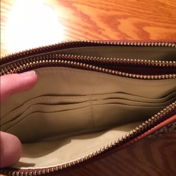 Fossil Handbag - Picture 4 of 4