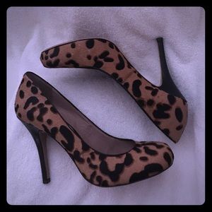 Vince Camuto Elanie leopard heel
