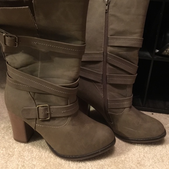Apt 9 brown boots