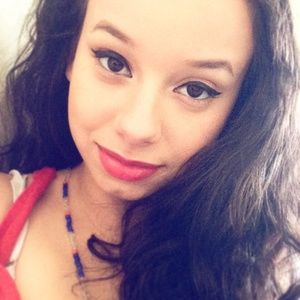 Meet your Posher, Joanna