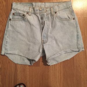 Levi high waisted shorts
