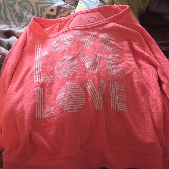 Long sleeve crop top