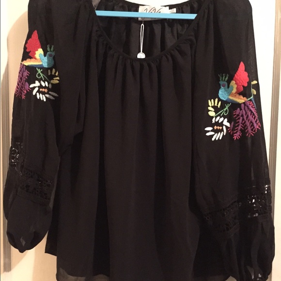 Black tunic with embroidery
