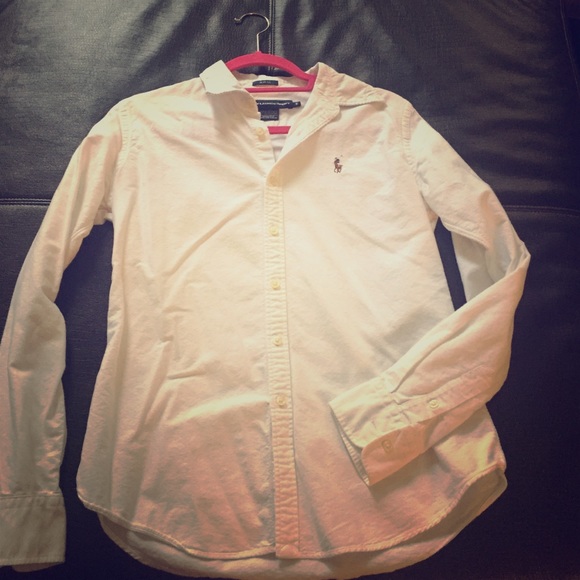 White collar shirt