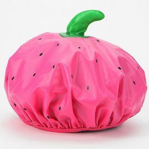 Berry Head Shower Cap🍓