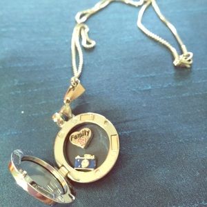 ☀️SummerSale☀️GLASS LOCKET