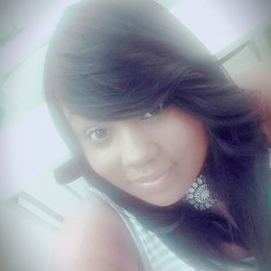 Meet your Posher, Chelle