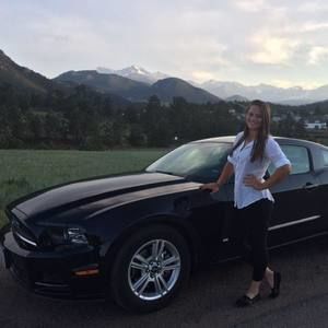 Meet your Posher, Yvette