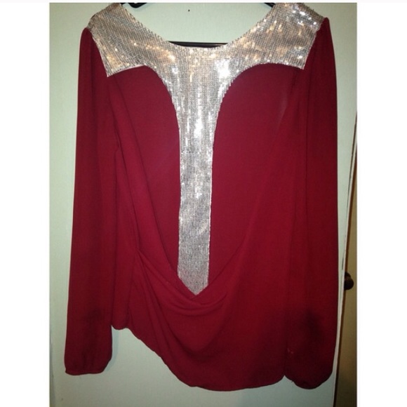 Maroon glitter shirt