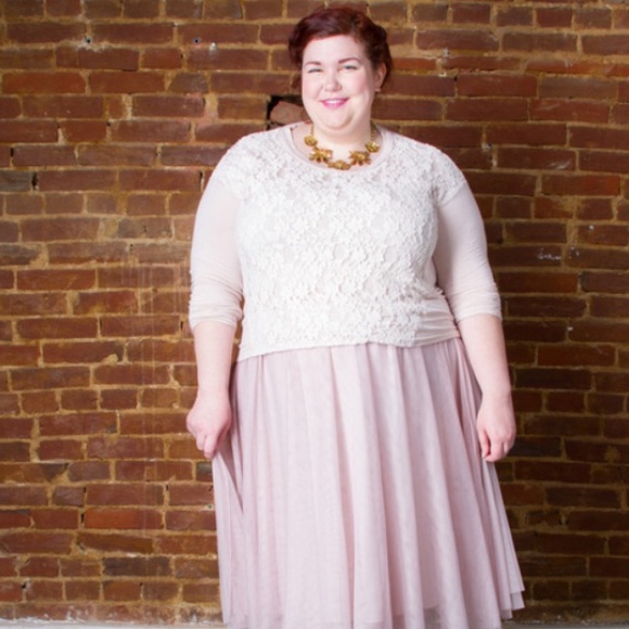 Meet the Posher - Katie Oh! - Picture 3 of 4