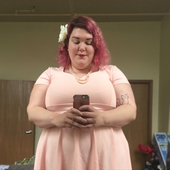 Meet the Posher - Katie Oh! - Picture 4 of 4