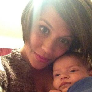 Meet your Posher, Kayela