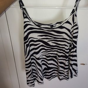 H&M divided Top