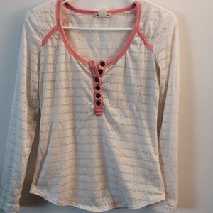 SOLD ☃Egg shell colored long sleeved shirt.