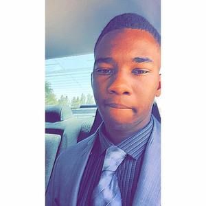 Meet your Posher, Alex