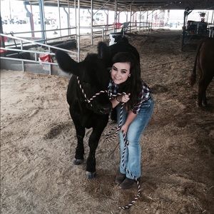 Meet your Posher, Makenzi