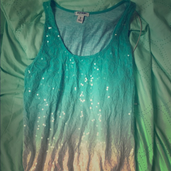 Ombré blue and white Old Navy tank top