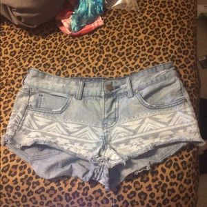 Aztec billabong Jean short