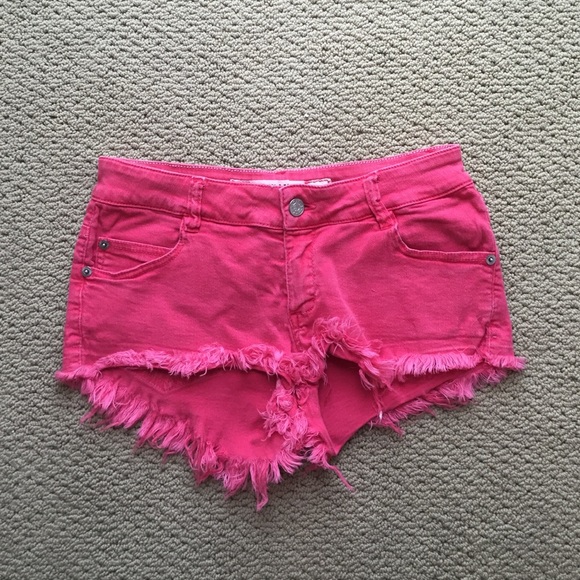 Brandy Melville Red Shorts 40