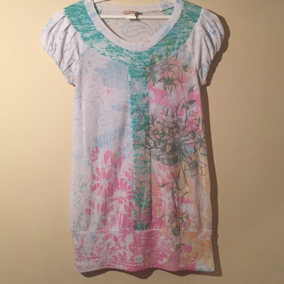 Buckle floral top