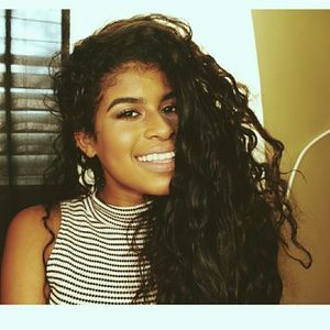 Meet your Posher, Joyce