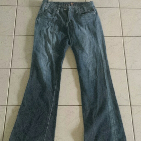 Seven jeans