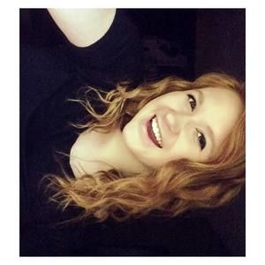 Meet your Posher, Ellie