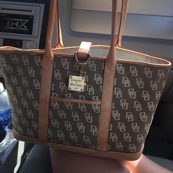 Dooney & Bourke Purse