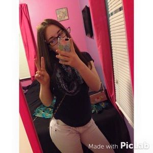 Meet your Posher, Celeste