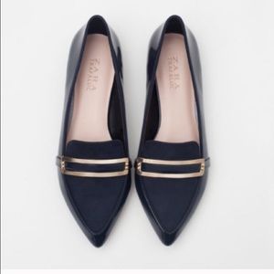 NWOT Zara flats – NAVY BLUE