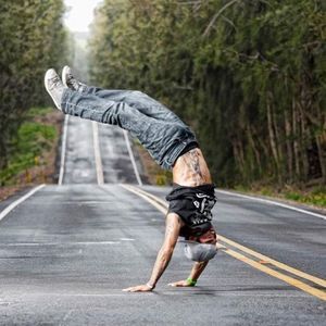 Meet your Posher, Shane keoni