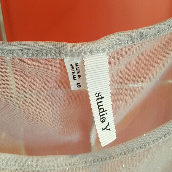 Sparkly grey shirt - Picture 3 of 3