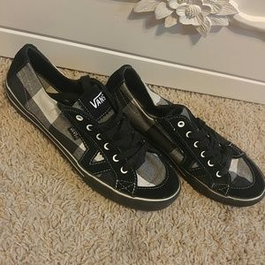 Black & White Vans