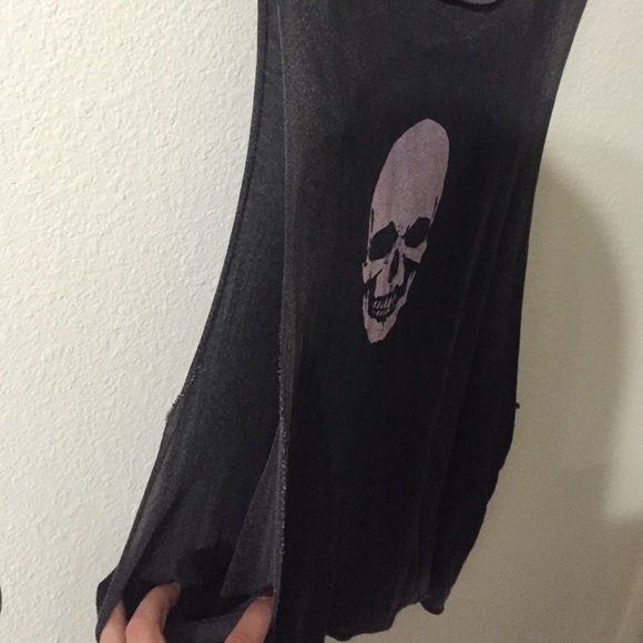 Brandy Melville armpit tank - Picture 2 of 3