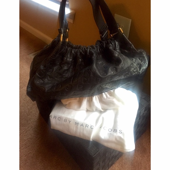 Marc Jacobs Signature Leather Handbag