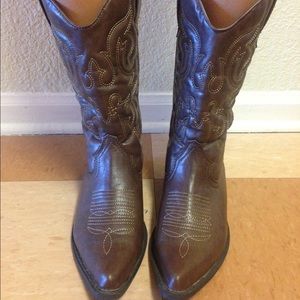 Madden Girl Cowboy Boots size 8