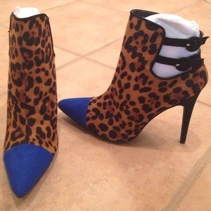 ⚠️REDUCED PRICE⚠️ Leopard / Blue Booties