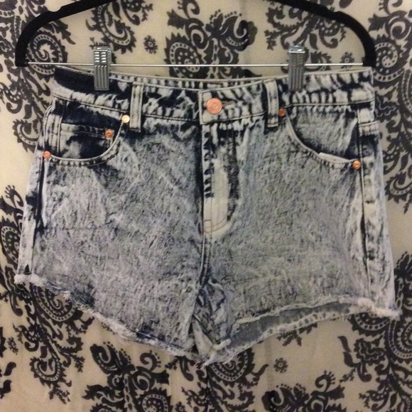 Vintage fringe booty shorts