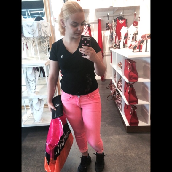 Meet your seller 😁