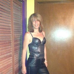 Meet your Posher, Beverly