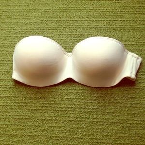 NWOT Nude strapless bra
