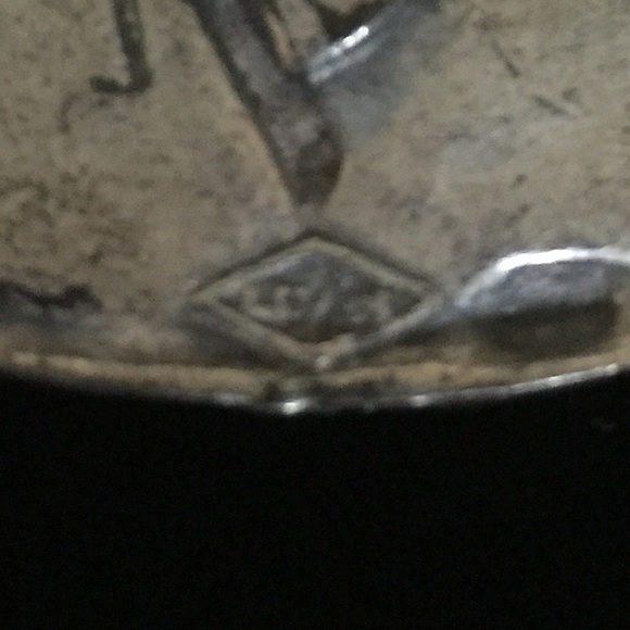 Vintage BROOCH - Picture 4 of 4