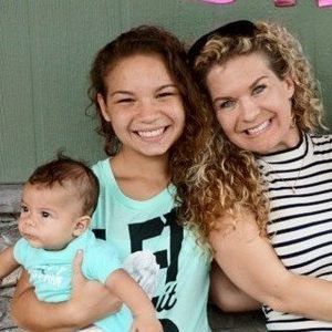 Meet your Posher, Deborah