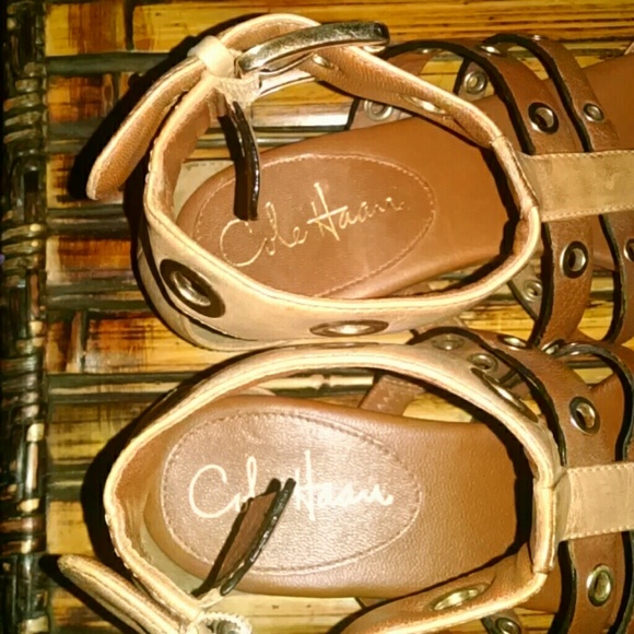 Sandals - Picture 3 of 4