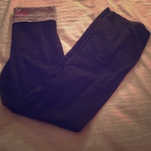 Toria secret yoga pants